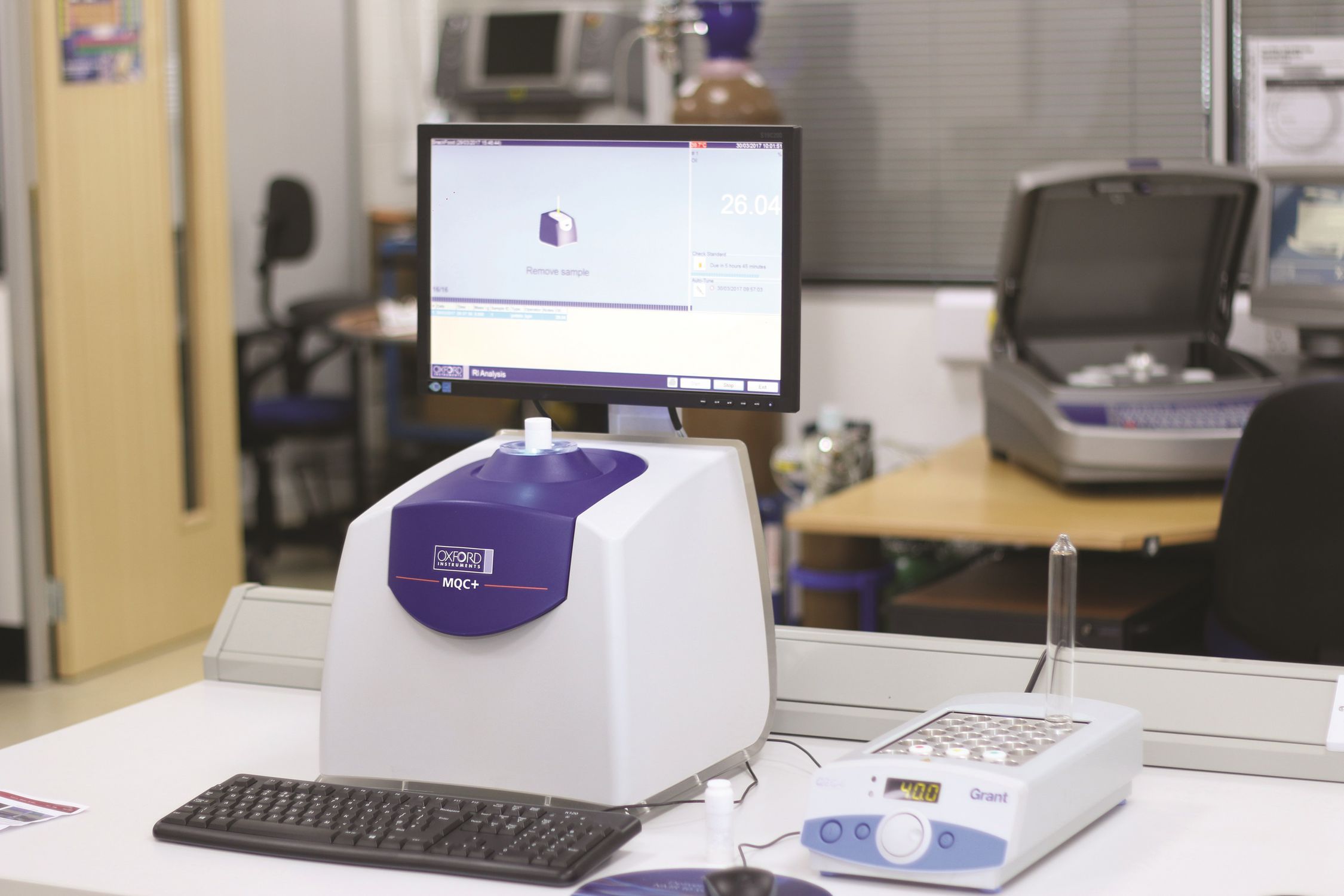 Benchtop analyzer - MQC+ - Oxford Instruments - water / oil / fluorine