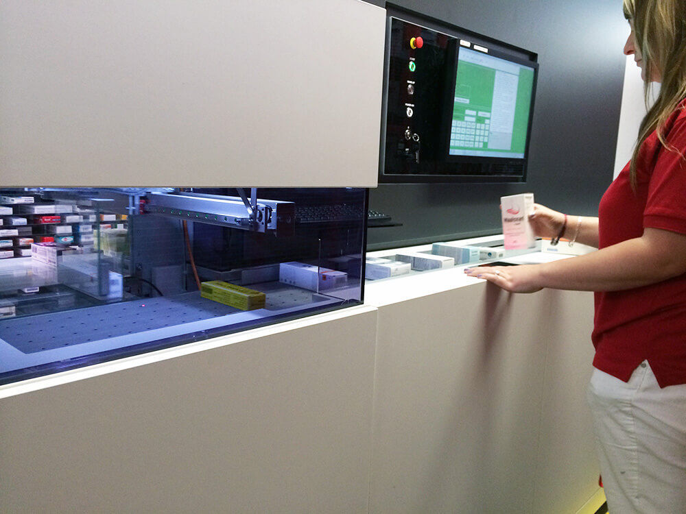 Automatic storage and handling system KNAPP