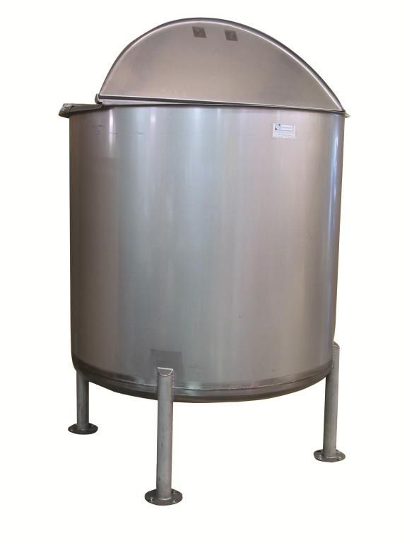 500 gallon mixing tank