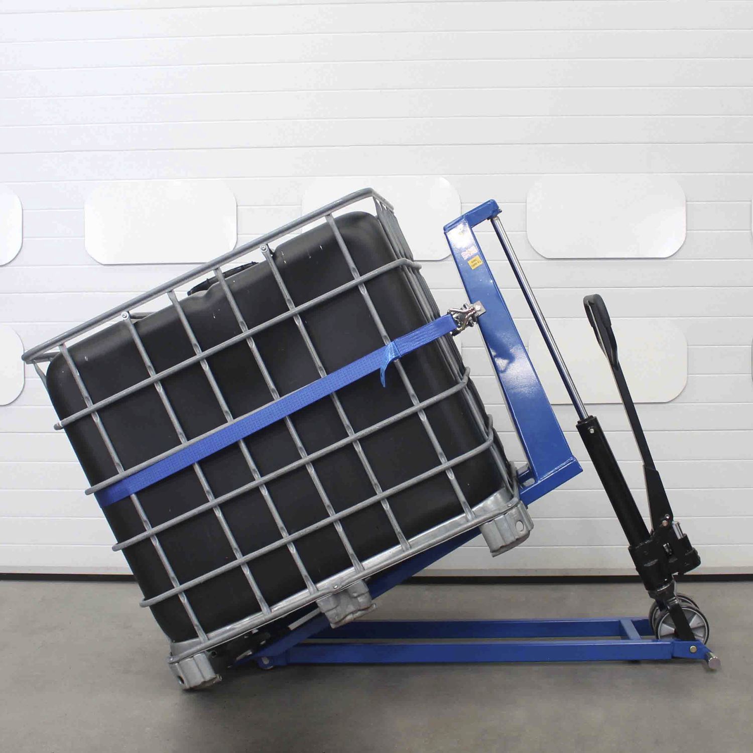 Manual tilter ITM01 STS Bespoke Handling Equipment case