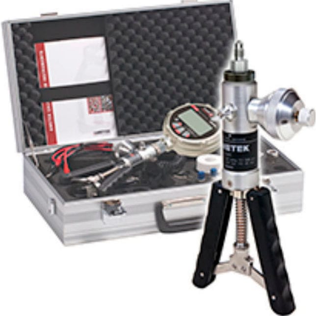 Pneumatic calibration pump T900 Crystal Engineering manual / for