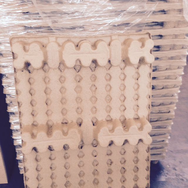 Molded pulp pallet - Eredi Caimi S.r.l.