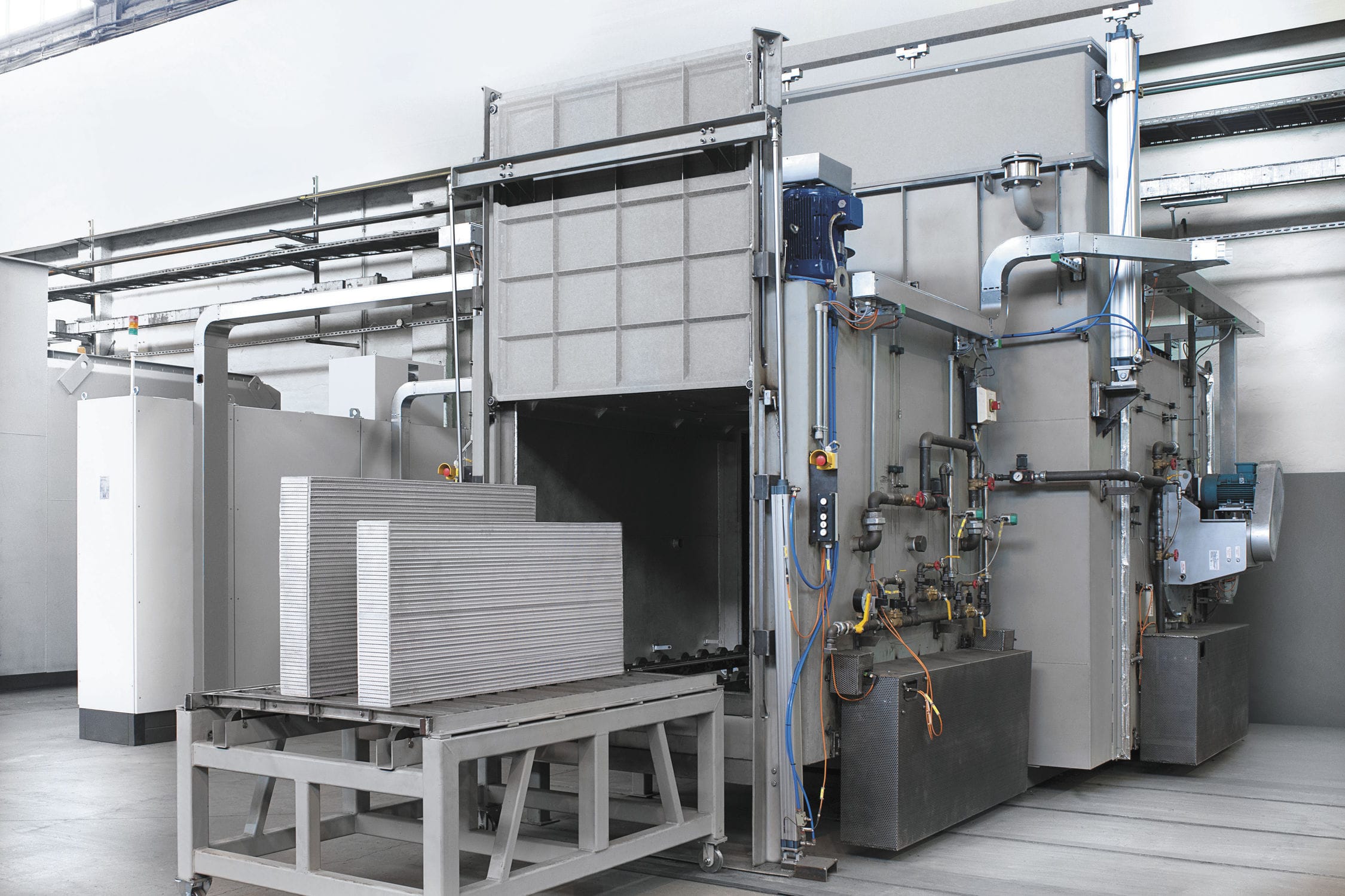 Brazing furnace Universal CAB SECO/WARWICK S.A. chamber / roller