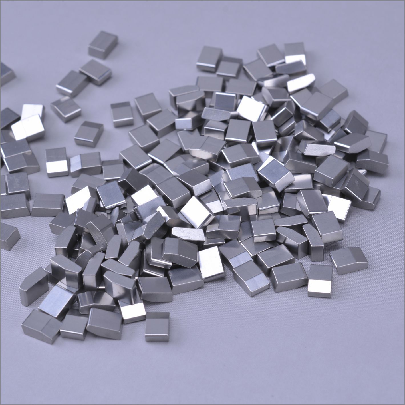 Circular saw blade cutting insert - OKE109 - OKE Precision Cutting ...