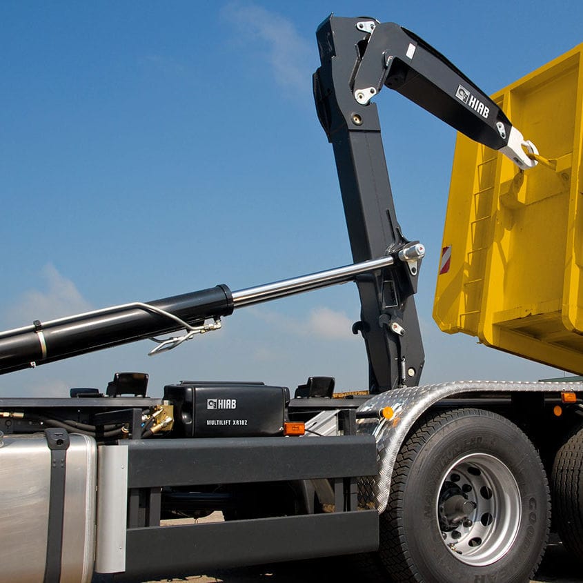 Truck hook lift XR18Z Pro Future™ series Hiab