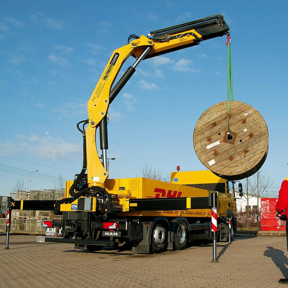 Loading crane PK 23500 Palfinger truckmounted / telescopic