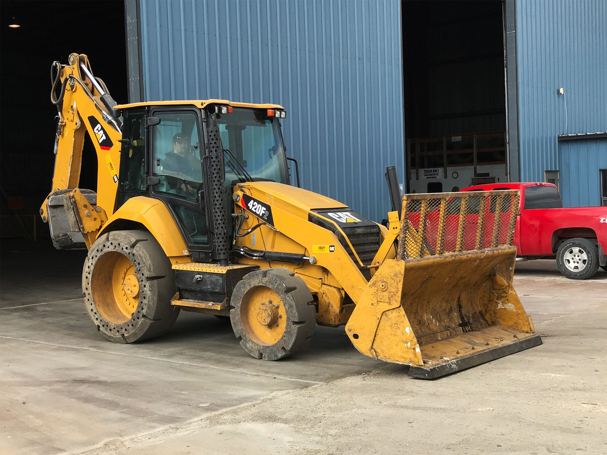 Construction equipment tire SETCO Solid Tire Ltd. for backhoe loaders