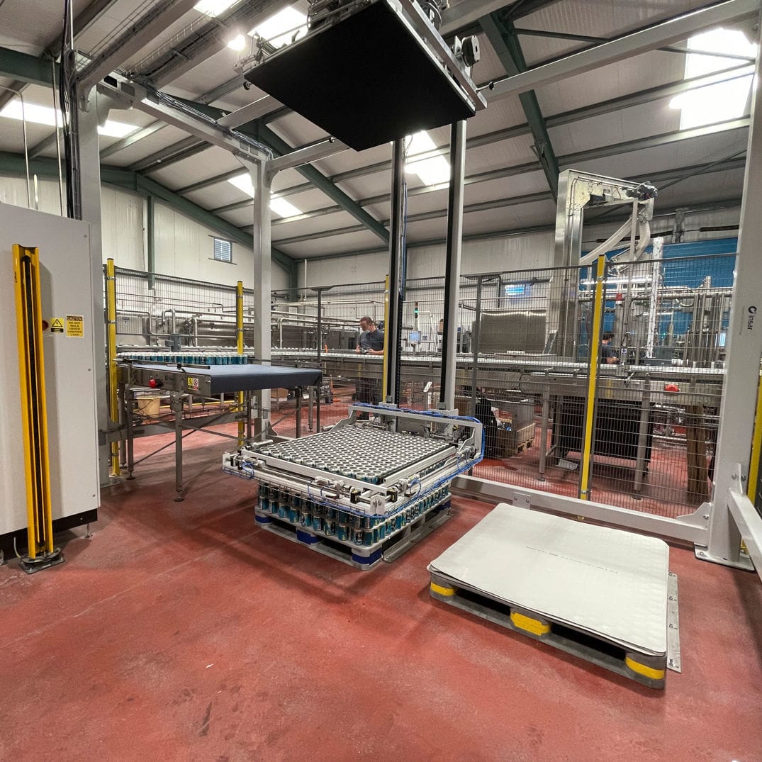 Layer depalletizer Insar d.o.o. for empty cans / for cans / for cans