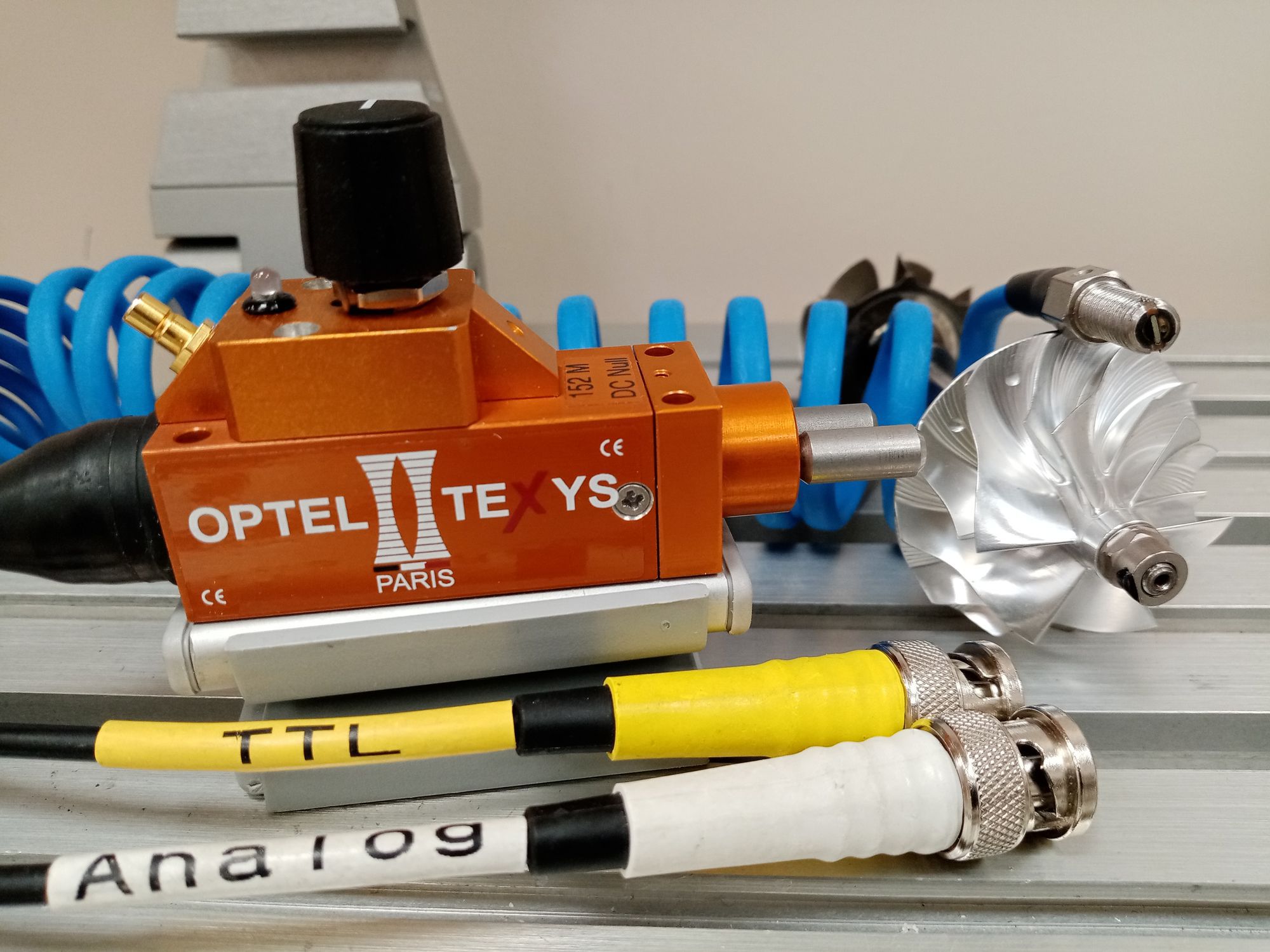 Optical speed sensor 152 M TEXYS combined / analog output