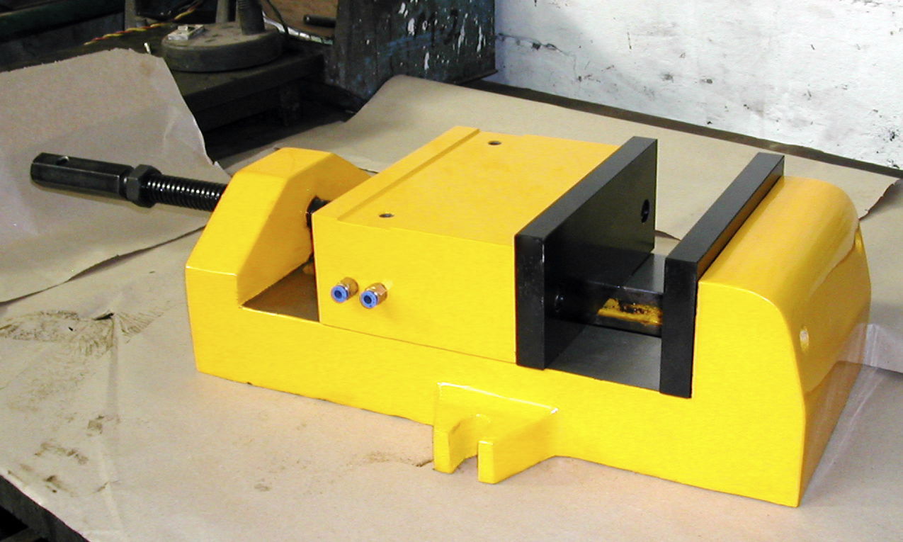 Machine vise Orcan pneumatic / horizontal / interchangeable jaws