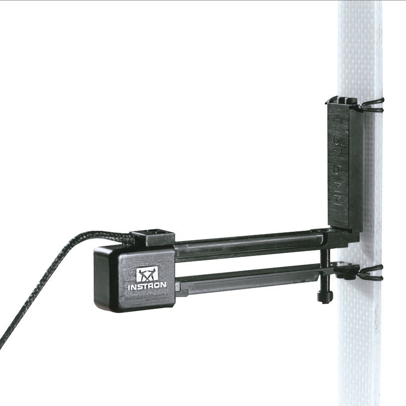 Strain gauge extensometer 2620 series Instron axial / clipon