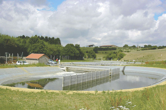 Aerated lagoon waste water treatment solution - BioGyr® - FLAU - compact