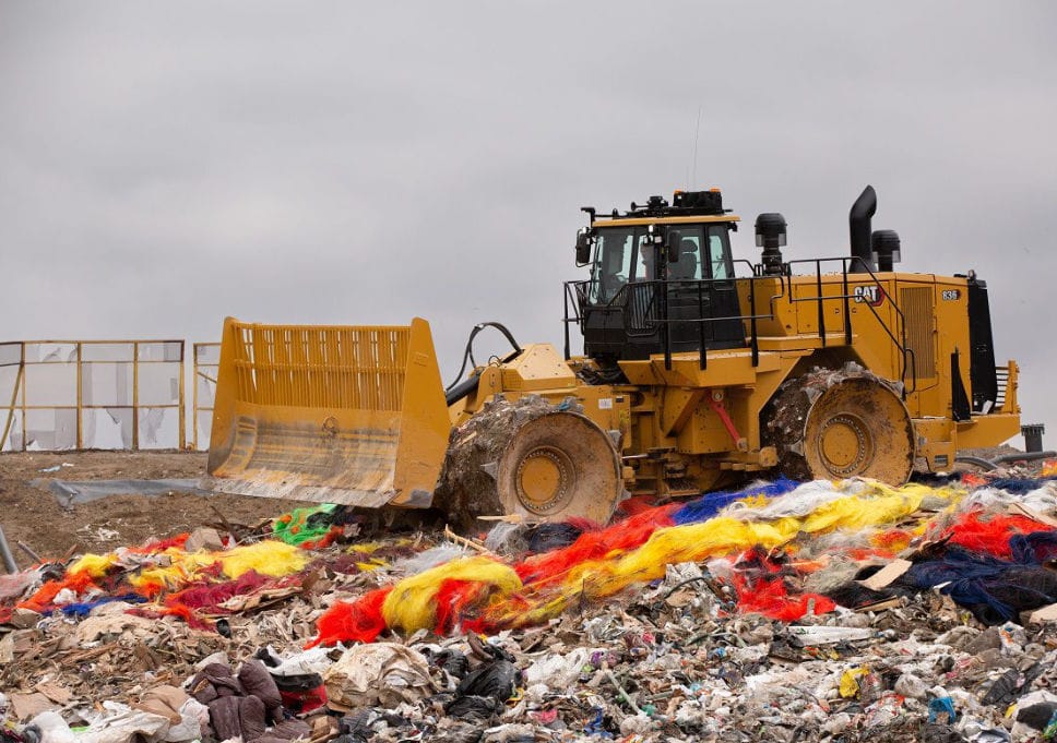 Medium excavator 836 Caterpillar Equipment wheeled / diesel