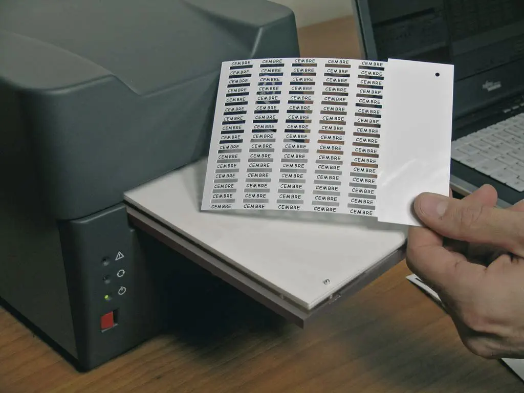 cembre label printer