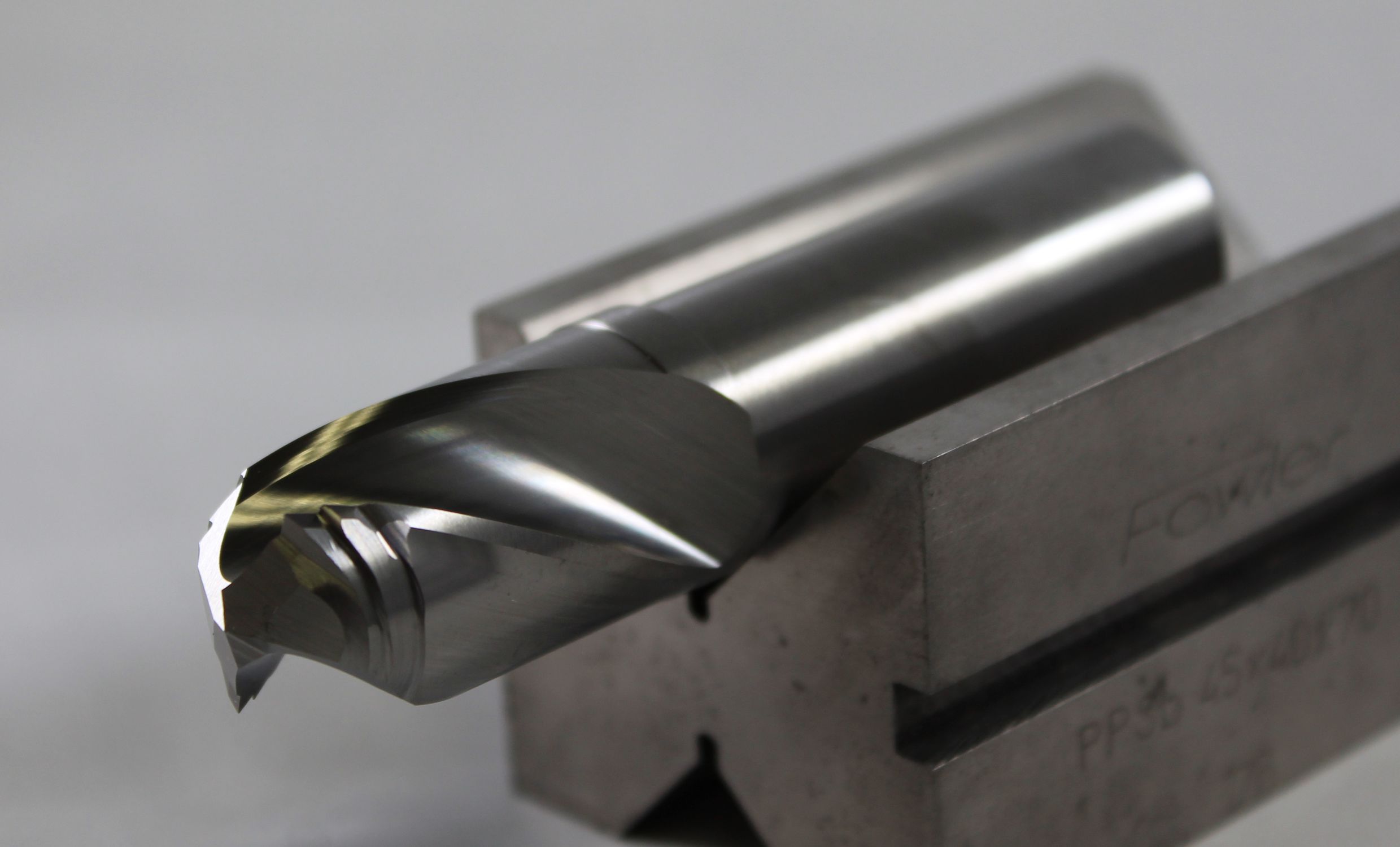 Solid drill bit Cougar Cutting Tools, Inc. multipurpose / carbide