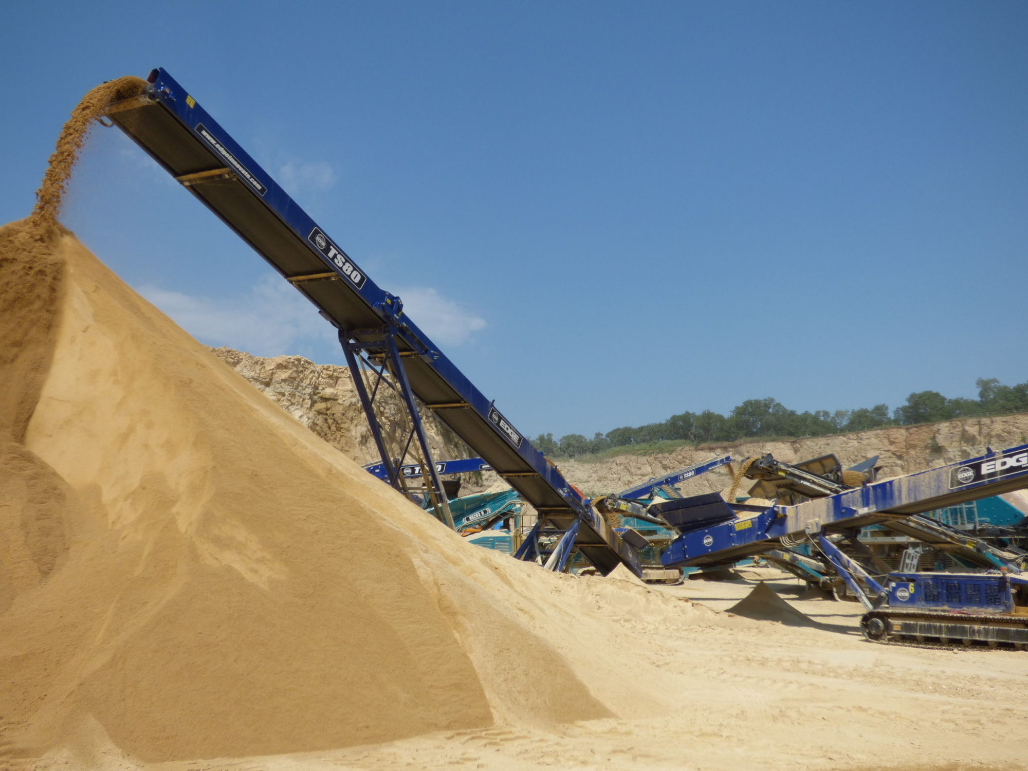 Belt conveyor / for the mining industry / construction / for the