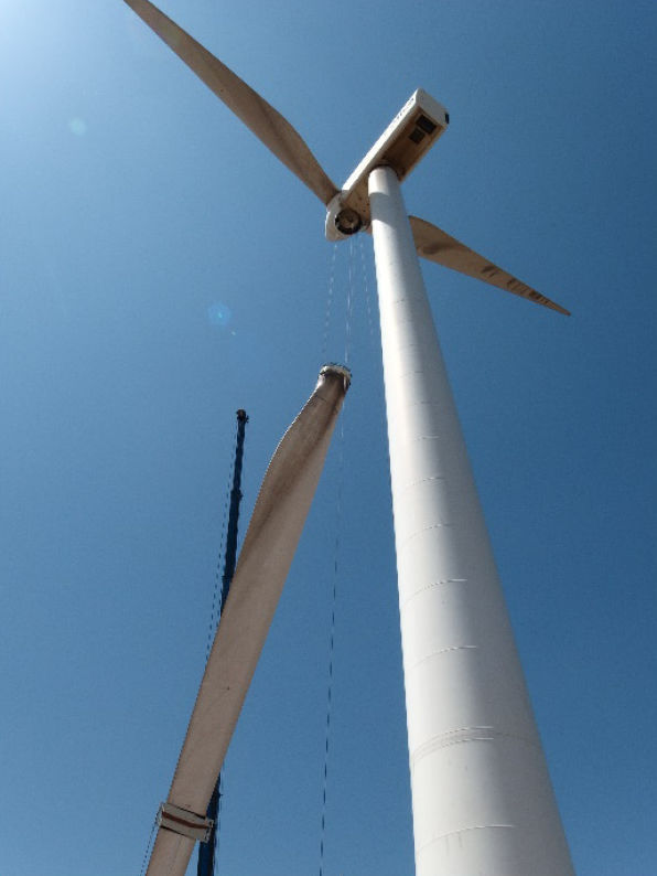 Wind turbine blade materials handling system FT 3117 Airpes custom