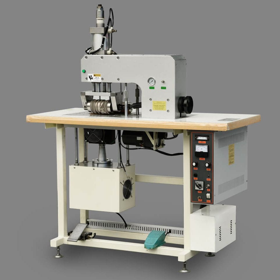 Fabric sewing machine - NK-H1526 - GD SCARA ROBOT CO., LTD. - for