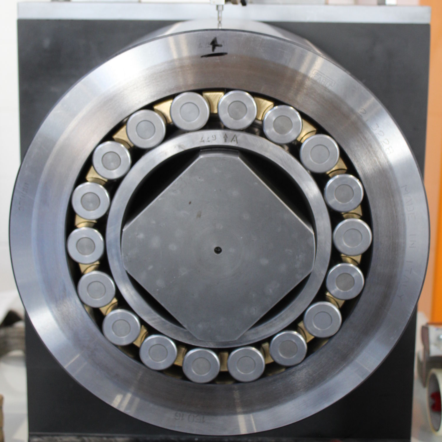 Cylindrical roller bearing Faro Industriale S.r.l. multirow