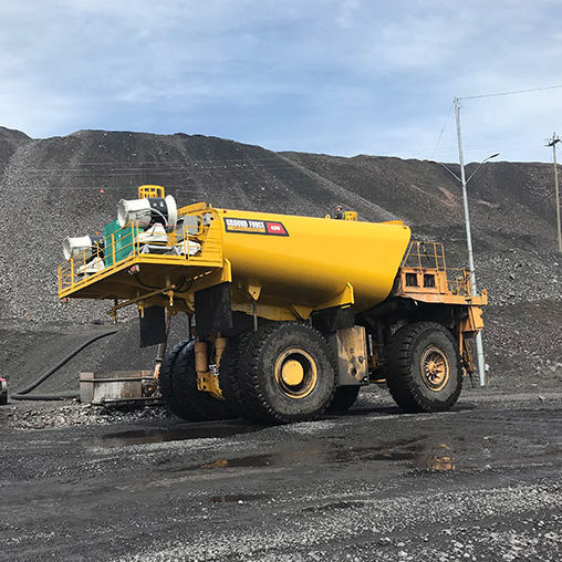 Water truck 13WF Ground Force Worldwide 2axle / for construction