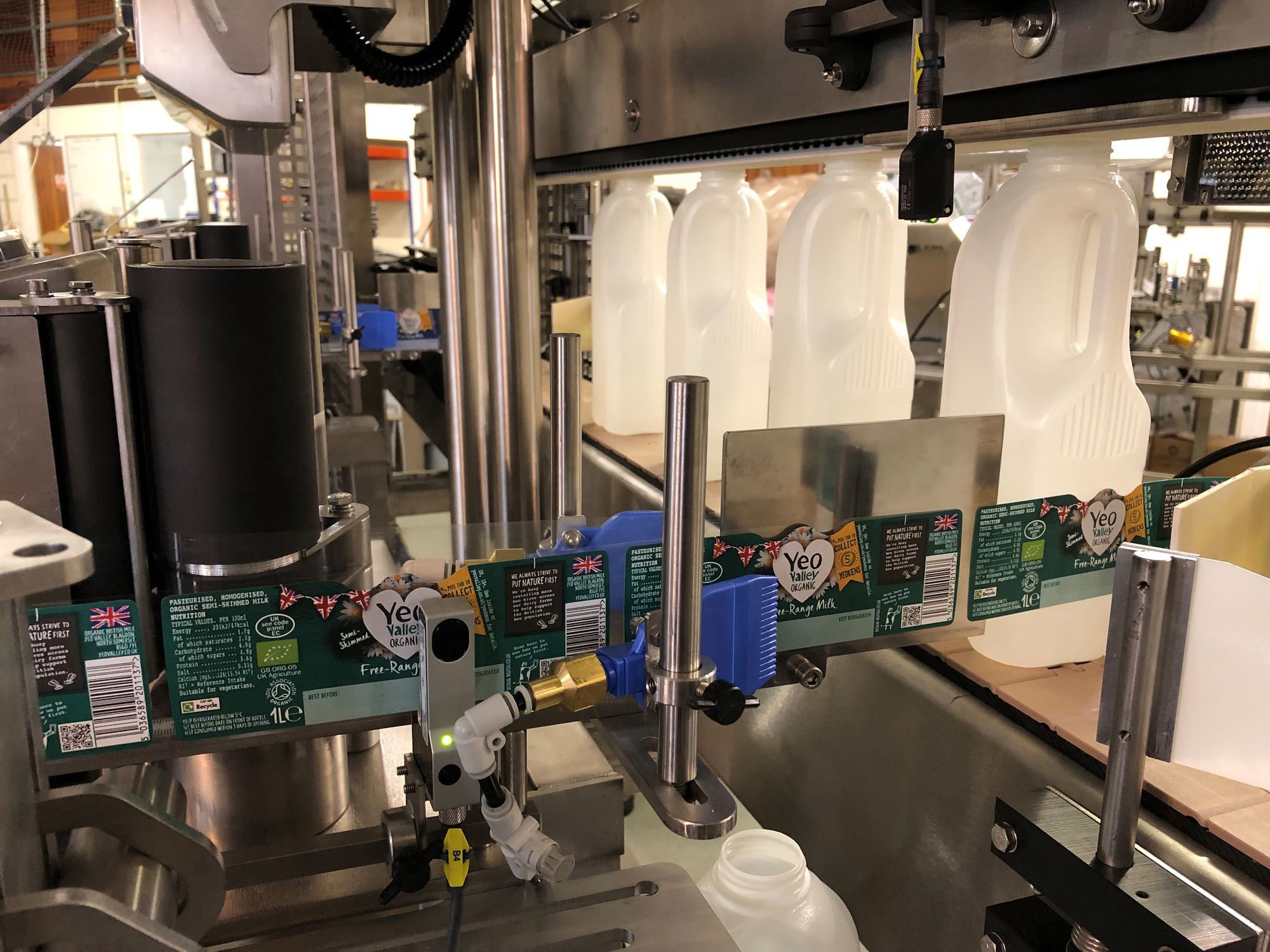 Automatic labelling machine - Sovereign Labelling Machines Limited ...