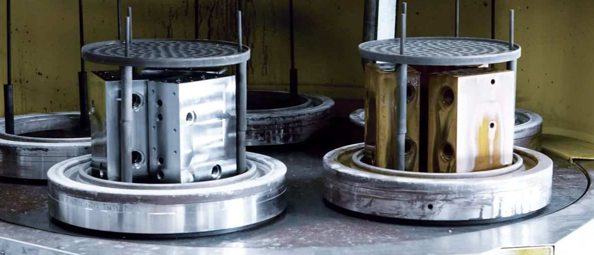 Waterbased cleaning product DSTDEBURR DSTCHEMICALS A/S metal