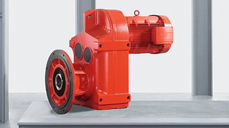 Helical gearmotor
