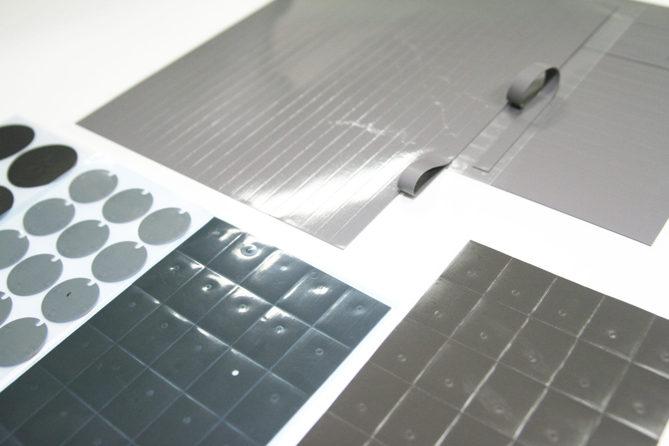 Electrically insulating thermally conductive material Temas