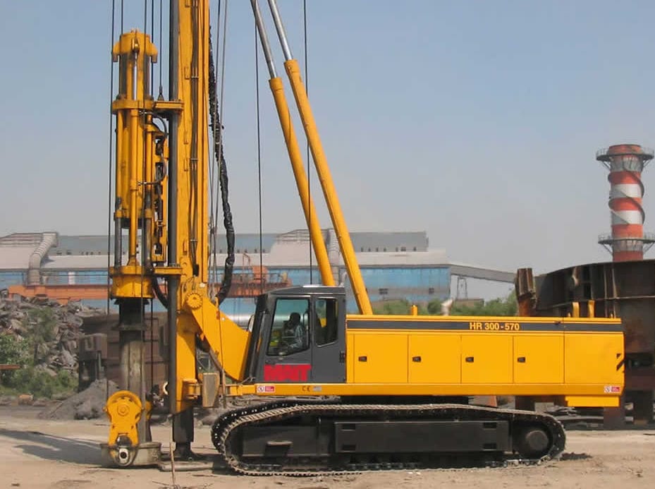 Continuous flight auger (CFA) drilling rig - HR 300-570 THH - MAIT S.p ...