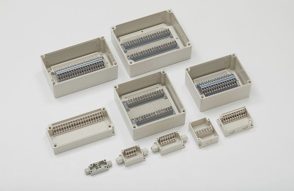Wall-mounted junction box - J series - YUEQING YISEN ELECTRONIC ...
