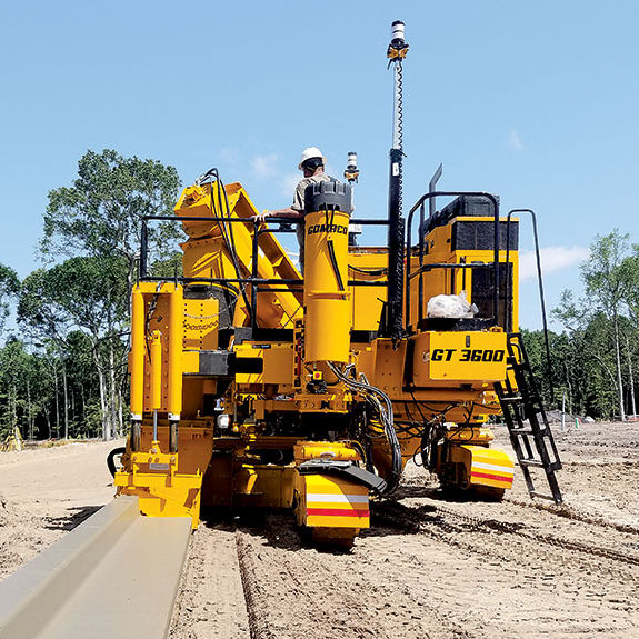Offset slipform paver - Xtreme GT-3600 - GOMACO International