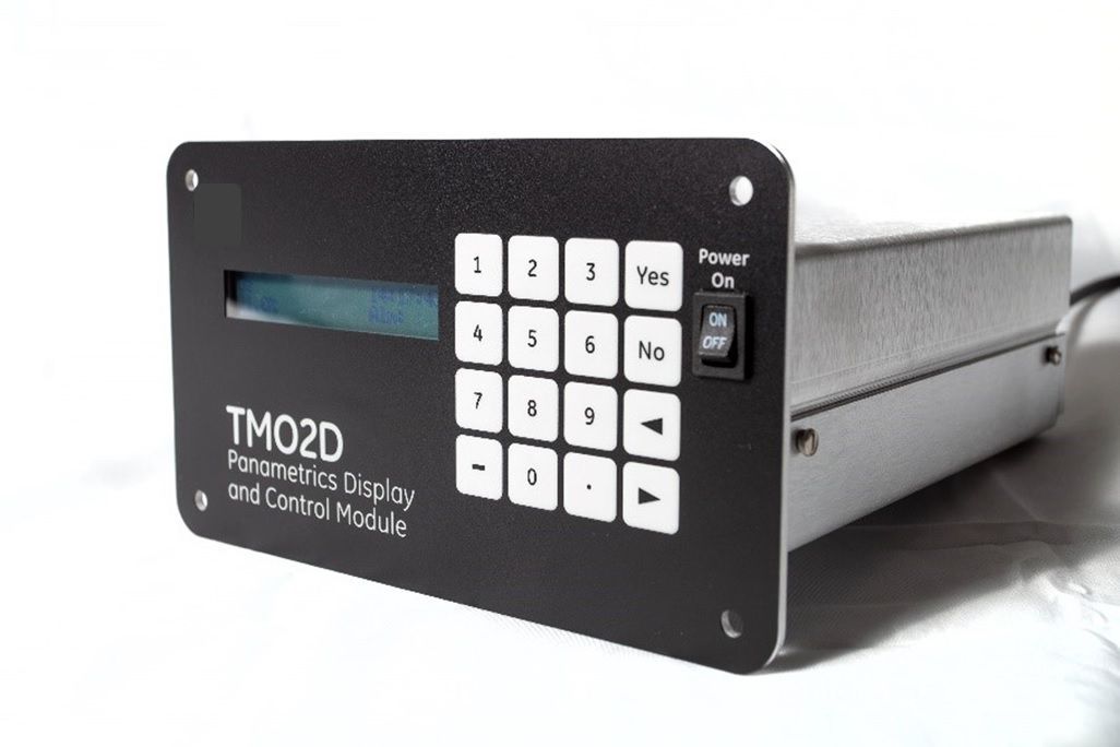 LCD display TMO2D Panametrics, a Baker Hughes business 2line