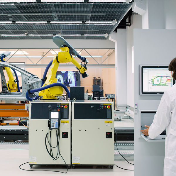 Portable coordinate measuring machine - Hexagon Metrology 360° SIMS