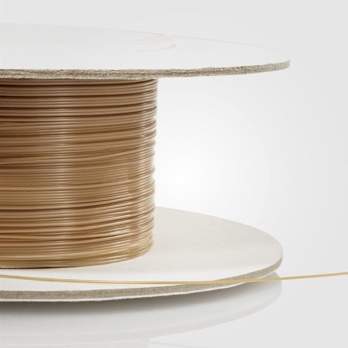 Insulated electrical wire Polyfluor Plastics bv polymer / flexible