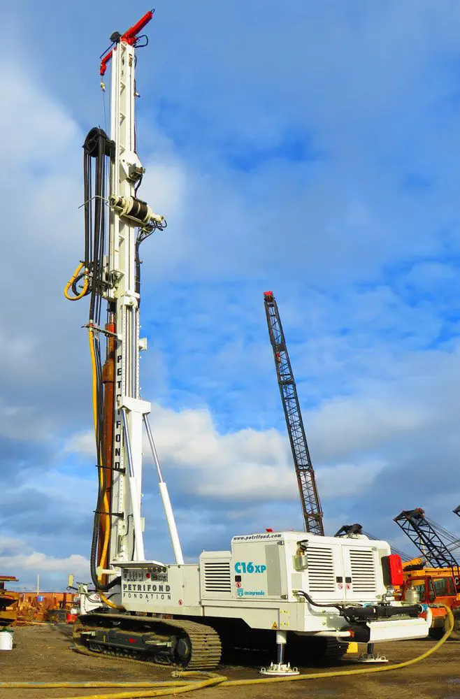 Multifunction drilling rig - C16 XP-2 - CASAGRANDE - Foundation