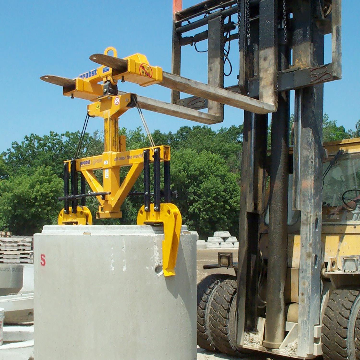 Mechanical lifting clamp RK series Probst GmbH for concrete pipes