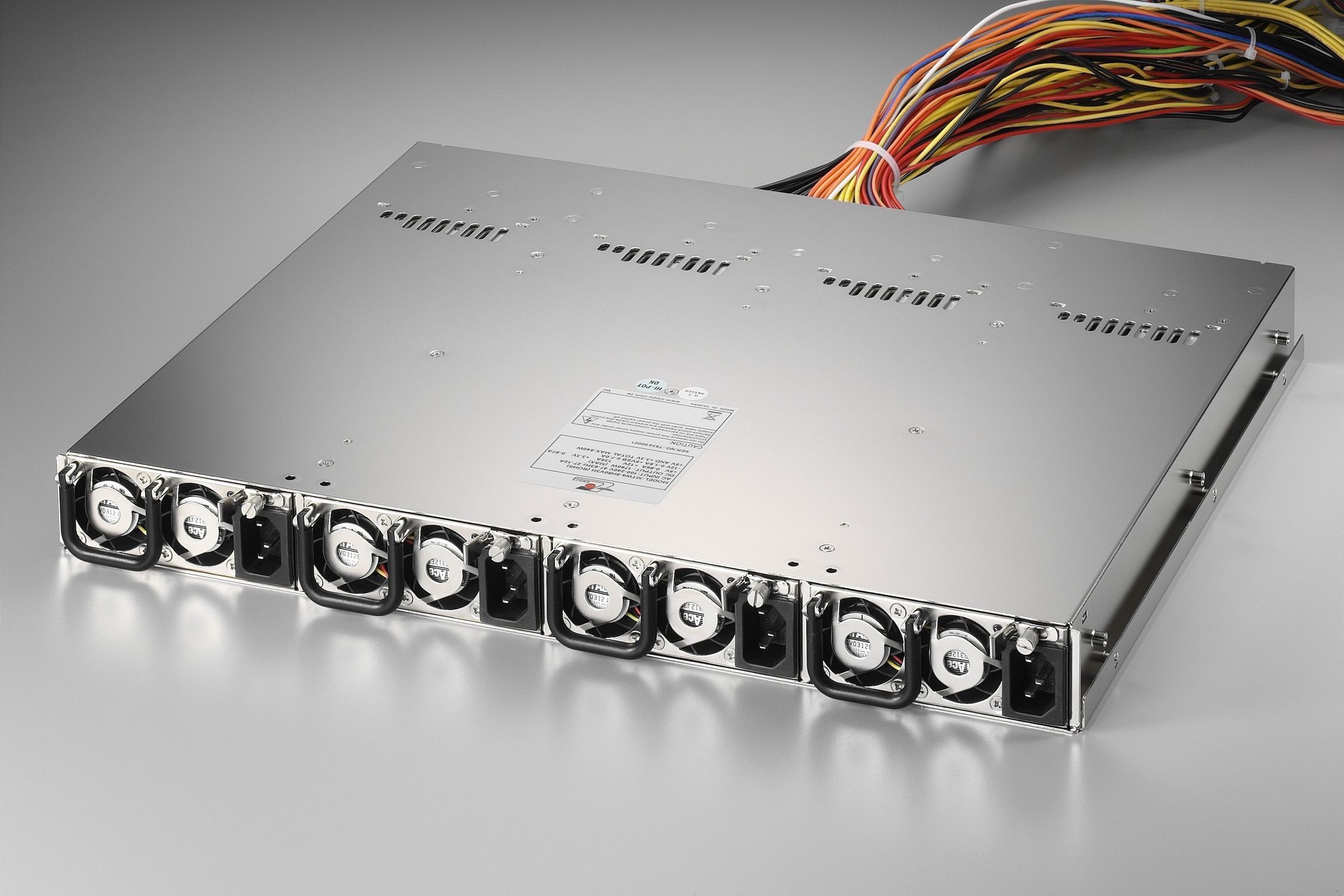 Rack-mount power supply - 1250 W | MTW4-5C50V3H - Zippy Technology Corp ...