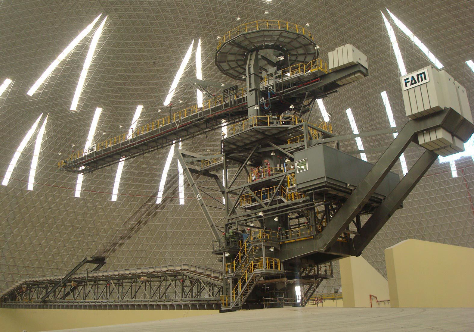 Stackerreclaimer FAM