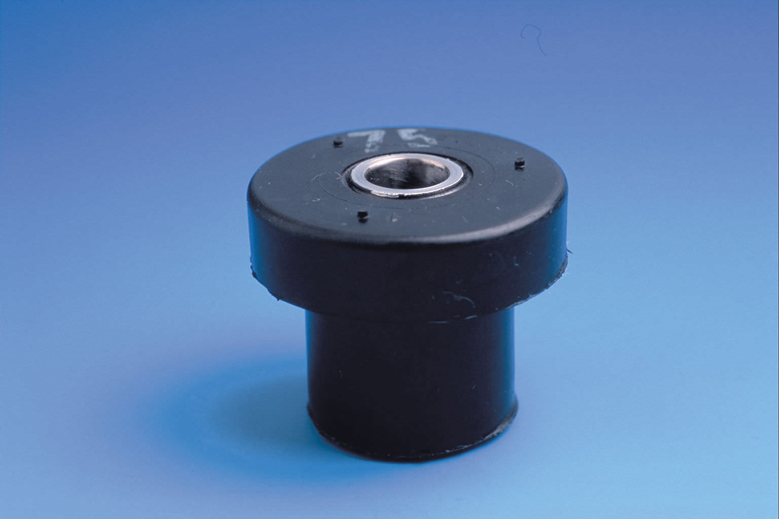 Round antivibration mount / rubber / for mobile devices / ring S.T.C