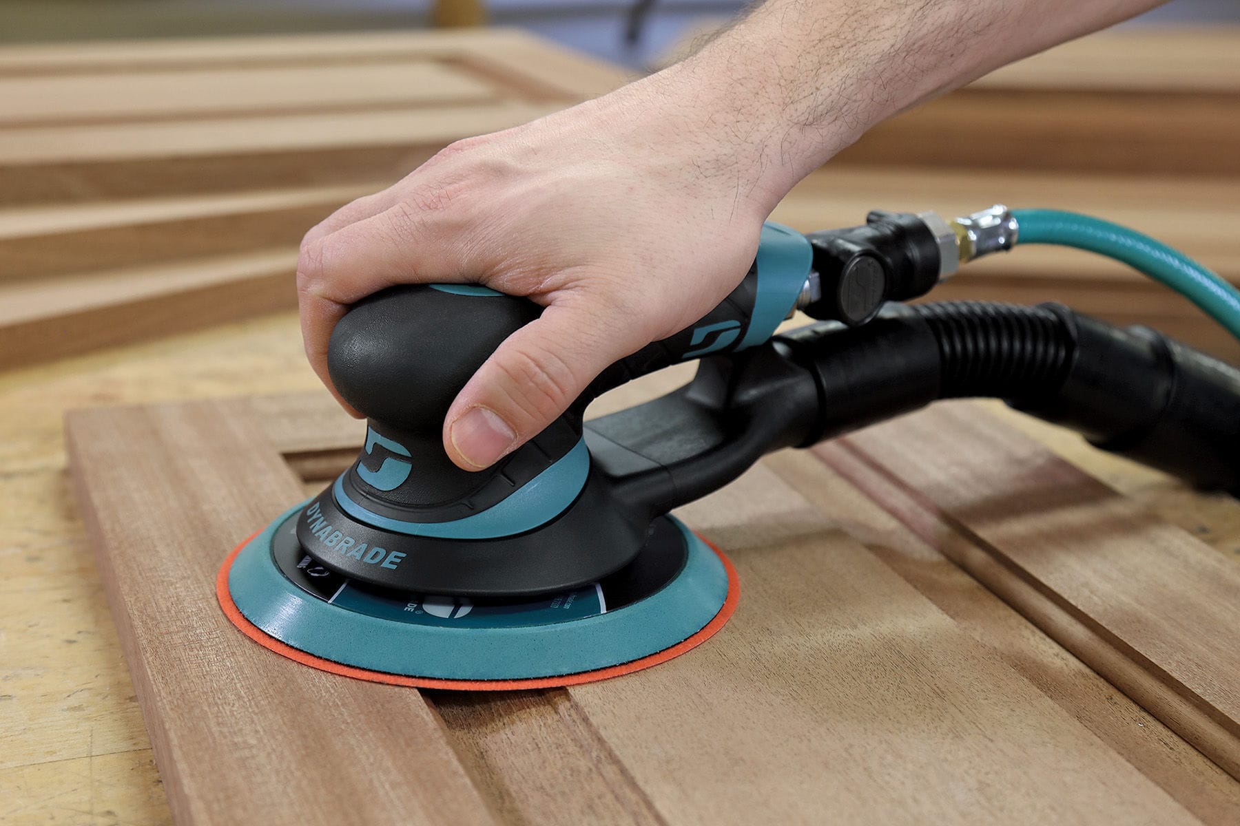 Pneumatic Sander Orbital Extreme X61v X62v Dynabrade Europe