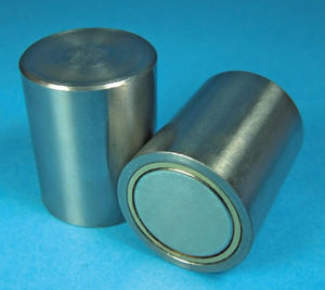 NdFeB magnet / deep pot holding