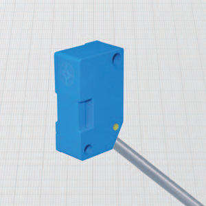 电感式接近传感器