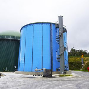 污泥处理沼气池塔
