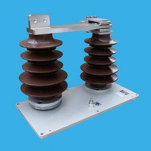 high-voltage disconnect switch