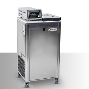 low-temperature calibration bath