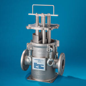Multi-cartridge filter housing - WTHKE - Wolftechnik Filtersysteme GmbH ...