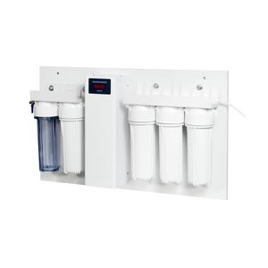 ion exchange water purification unit / laboratory