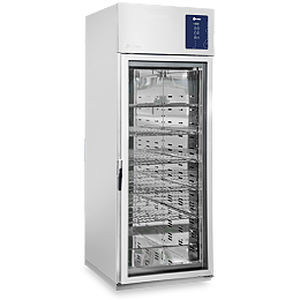 干燥箱和透明的覆盖