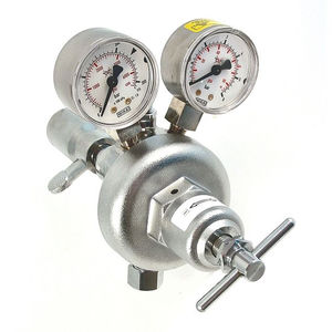 gas pressure regulator