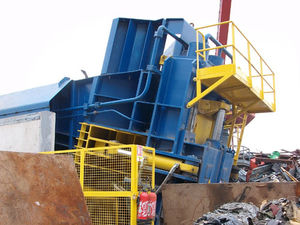 horizontal baling press